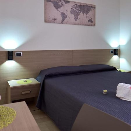 Bouganville House - Casa Vacanze Triparni Екстериор снимка