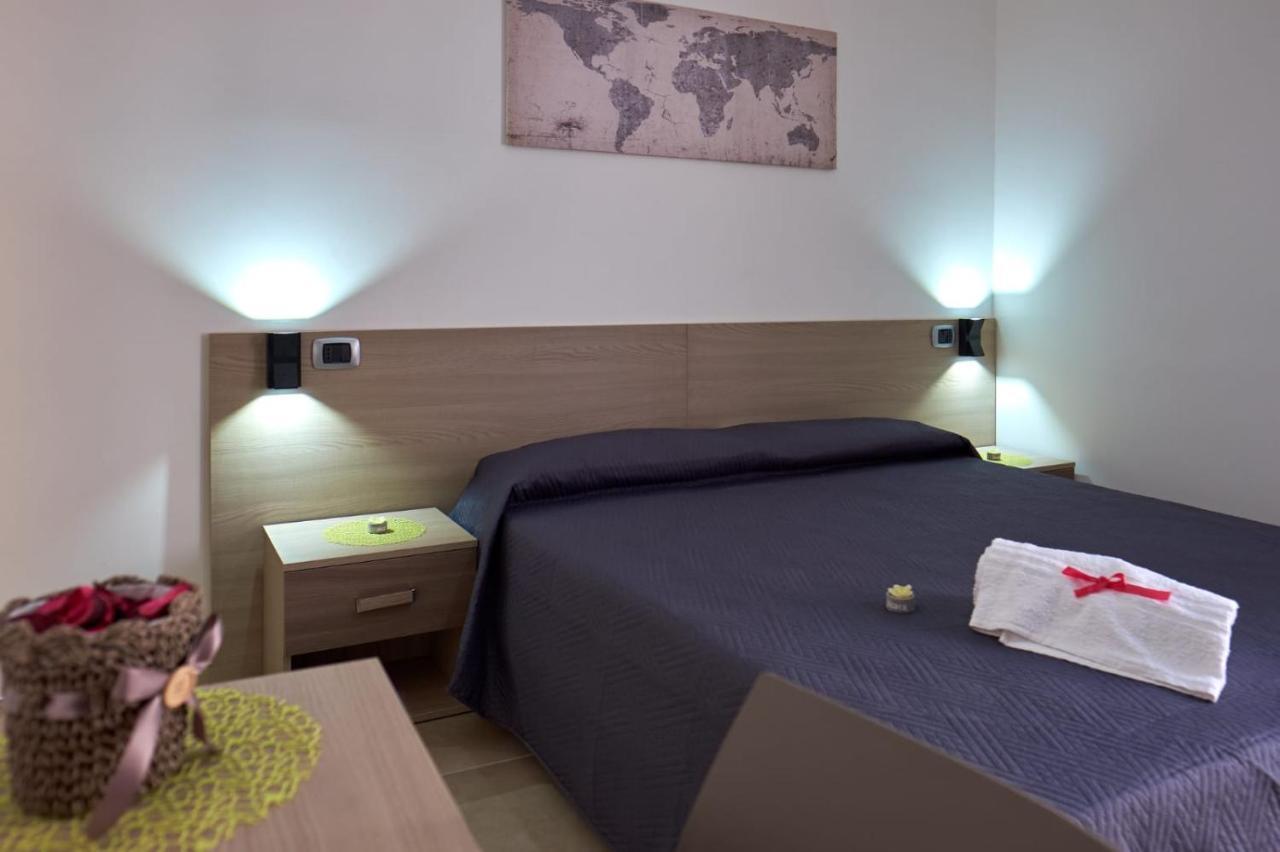Bouganville House - Casa Vacanze Triparni Екстериор снимка