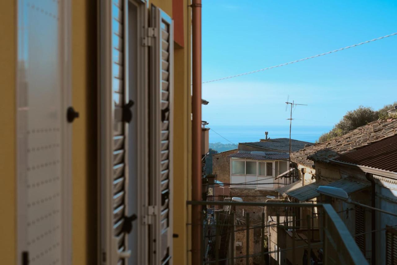 Bouganville House - Casa Vacanze Triparni Екстериор снимка