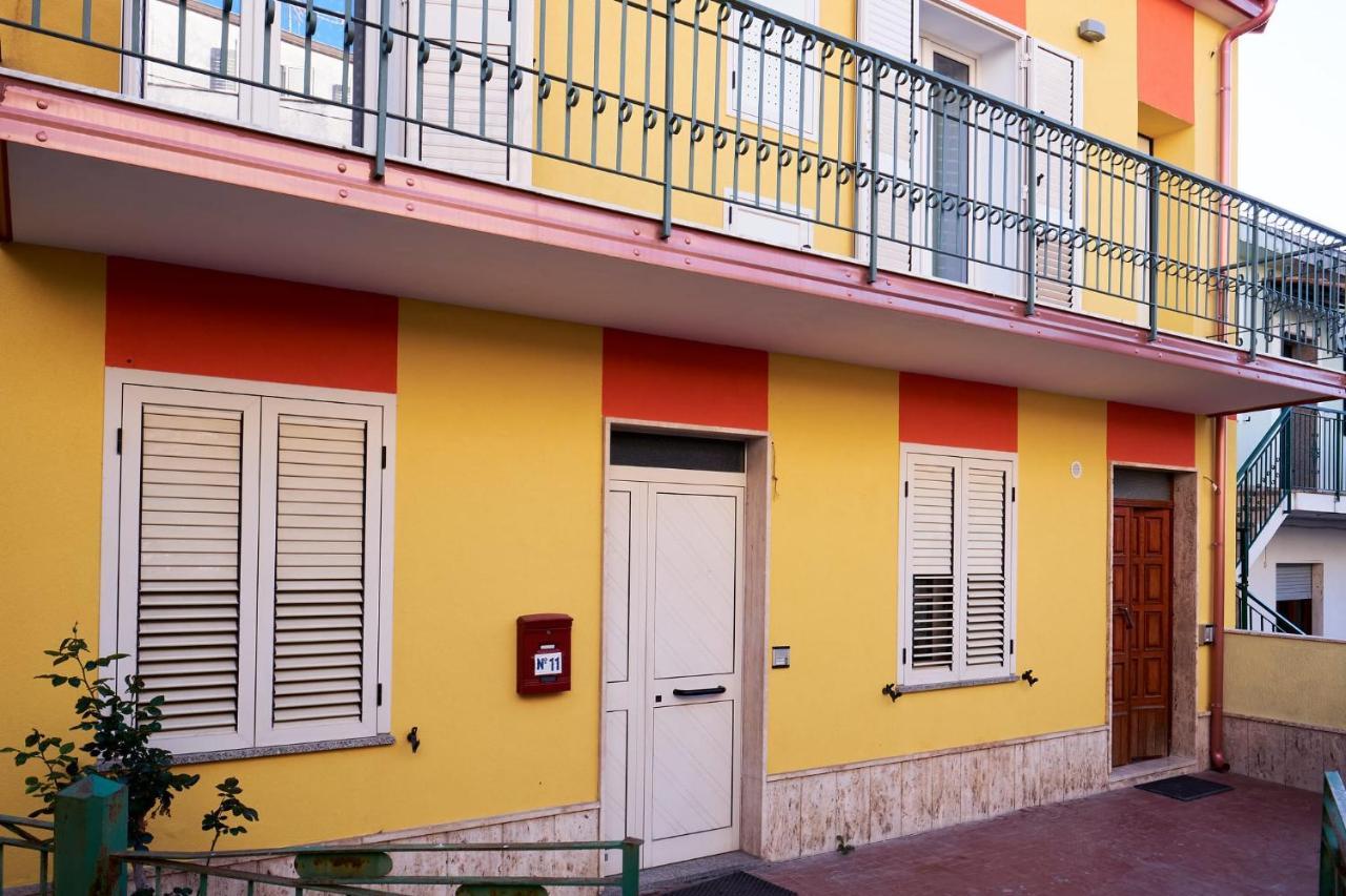 Bouganville House - Casa Vacanze Triparni Екстериор снимка