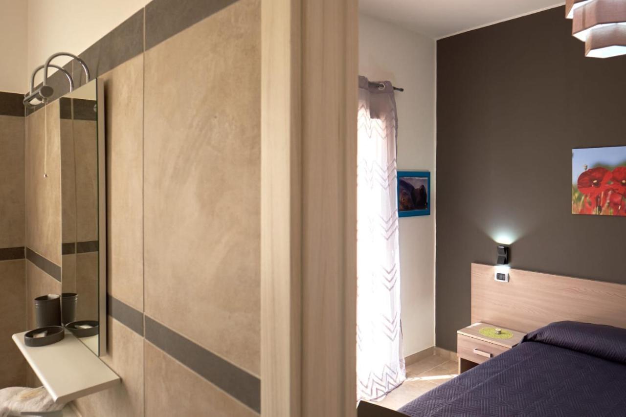 Bouganville House - Casa Vacanze Triparni Екстериор снимка